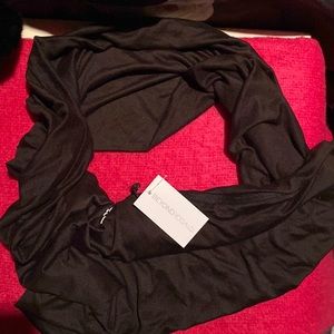 Pocket Infinity Scarf
